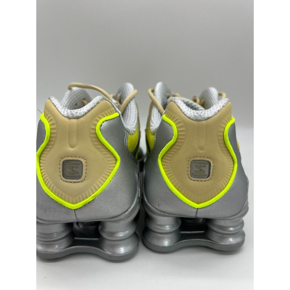 Nike Shox TL Fade Team Gold Women's Size 9 IH1336 700 New - Picture 7 of 16